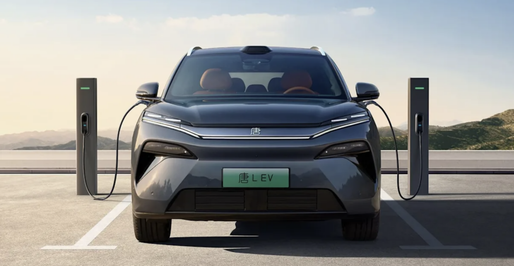 BYD Unleashes EV Game-Changer: Full Battery Charge in Just 10 Minutes