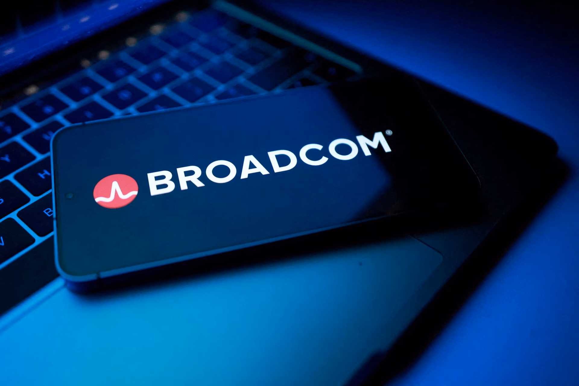 Broadcom Shares Surge Over 13% After Record Quarter and Major AI Wins