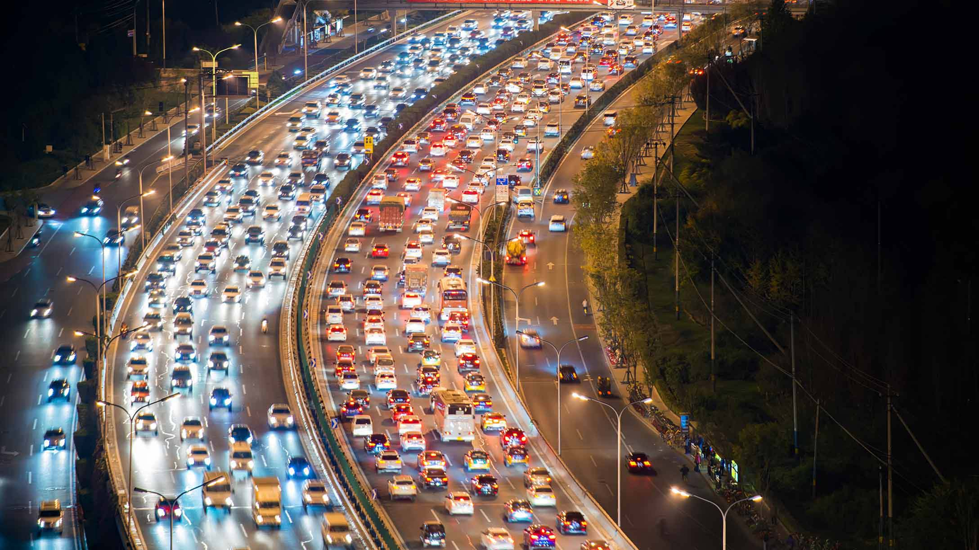 How India's Traffic Congestion Impacts the Economy and Key Sectors
