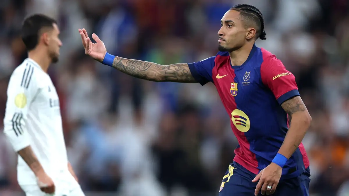 Barcelona Crushes Real Madrid 5-2 to Win Spanish Super Cup